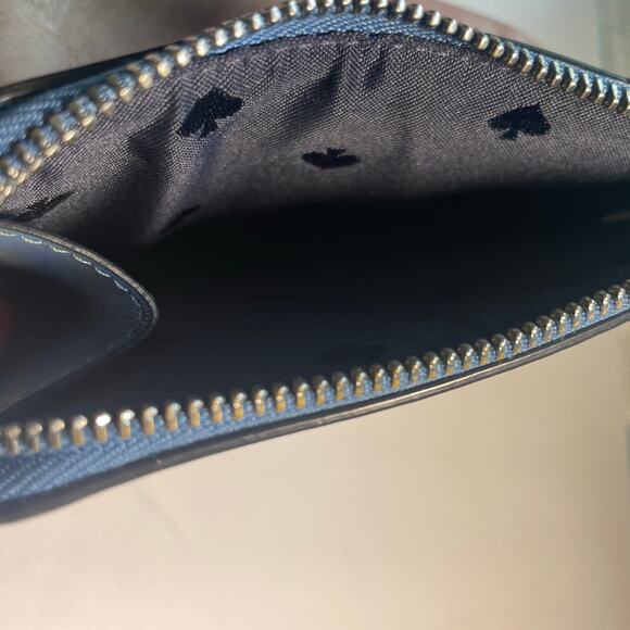 Kate Spade Wallet Key Chain Arctic Friends Polar Bear Card Case Zip - Picture 3 of 4